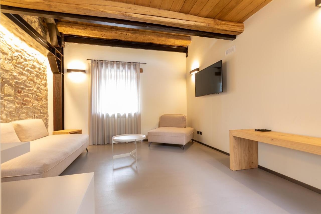 Borgotufi Albergo Diffuso Castel del Giudice Exterior foto