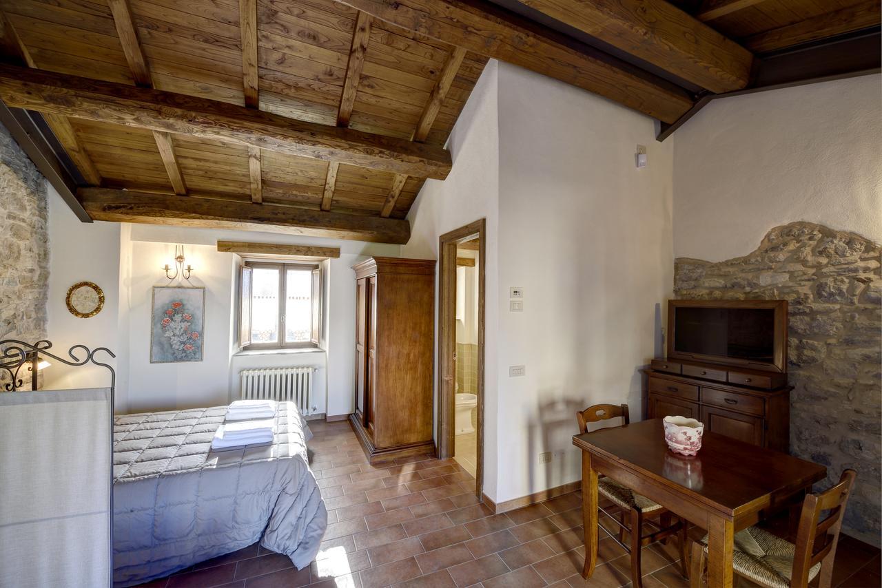 Borgotufi Albergo Diffuso Castel del Giudice Exterior foto