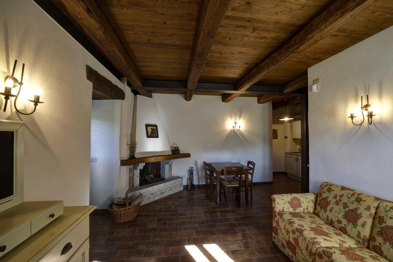 Borgotufi Albergo Diffuso Castel del Giudice Exterior foto